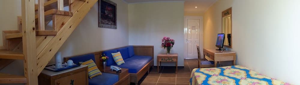 Coral Hotel
