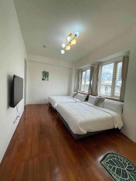 910 Hostel