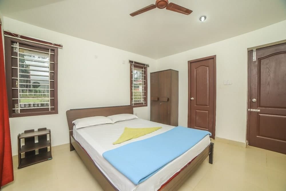 Goldenoaks Resort