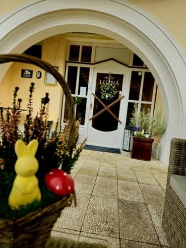 Hotel Lužná
