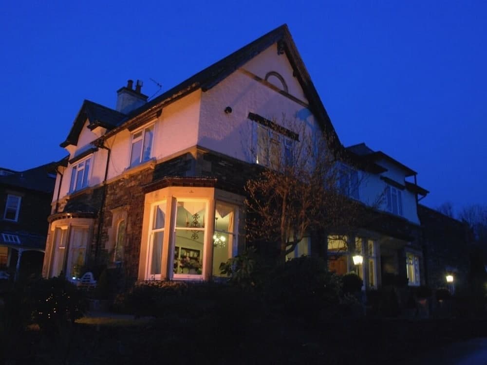 Hilton House