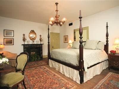 The Elms Bed and Breakfast