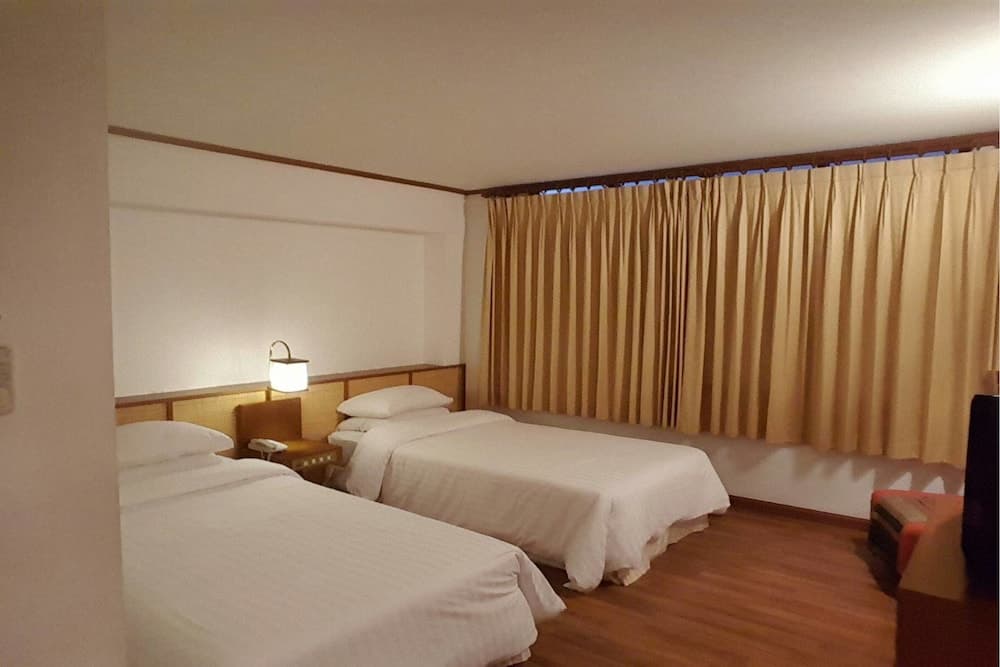 Dusit Hotel