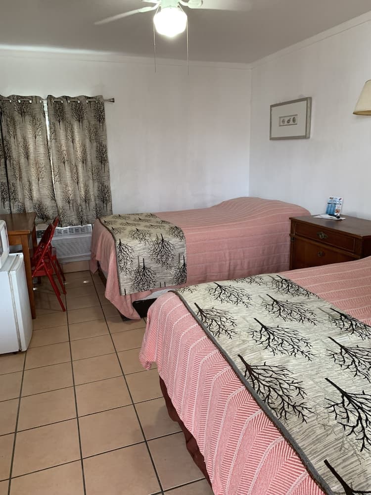 Sea Shell Motel