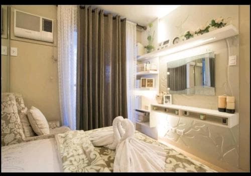 Sta.Mesa across SM Model Unit 2 BR