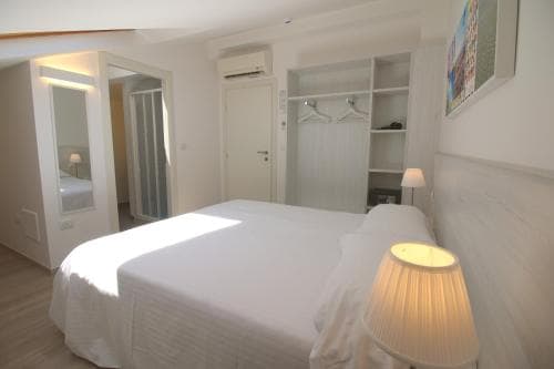 Maree Hotel