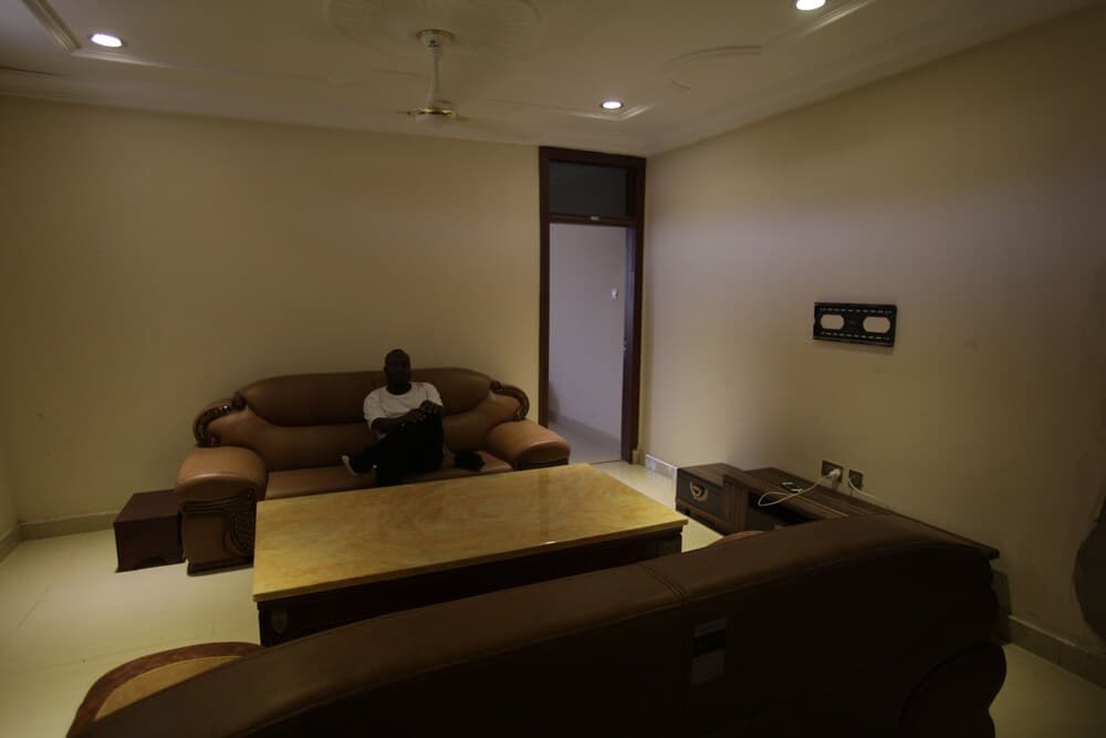 X Class Guesthouse