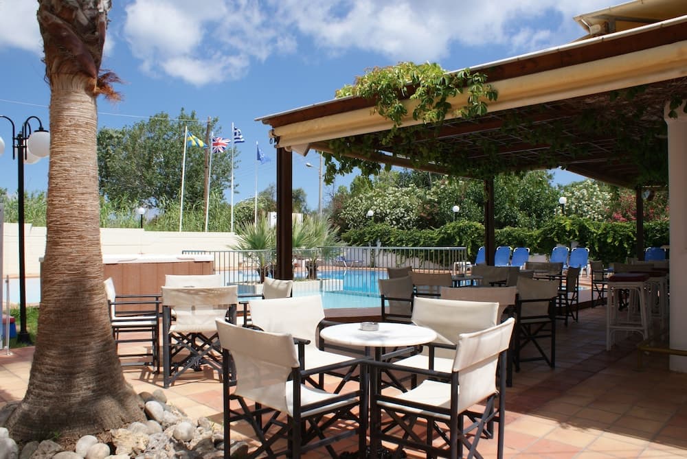 Sunny Suites