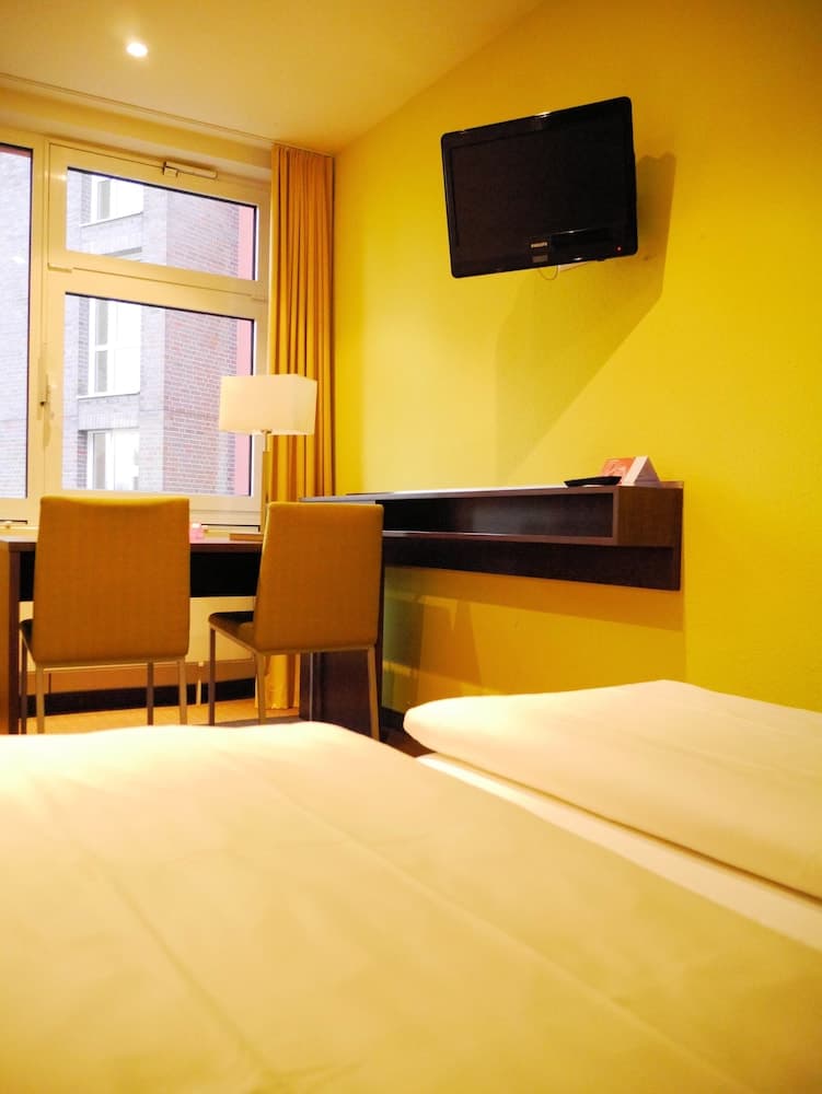 Bridge Inn Hotel