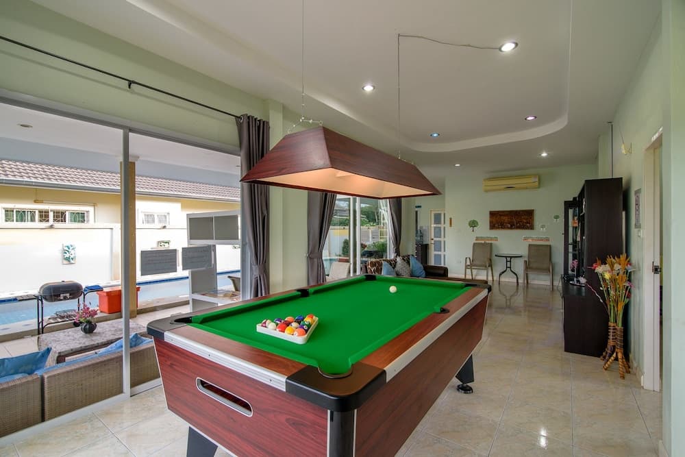 Blue Sky Pool Villa