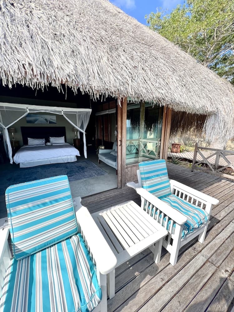 Moyeni Lodge