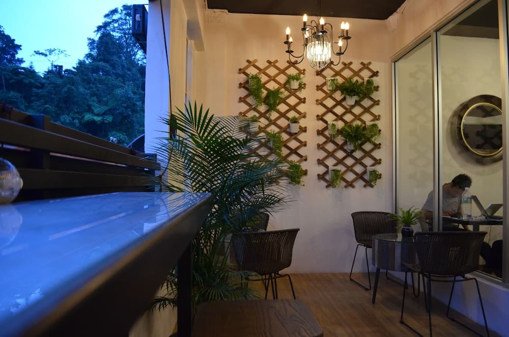 Sleepbox Hotel - Hostel