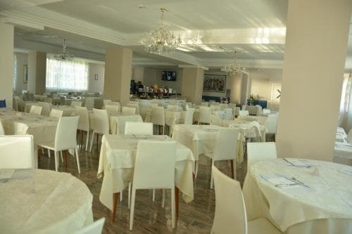 Hotel Altis