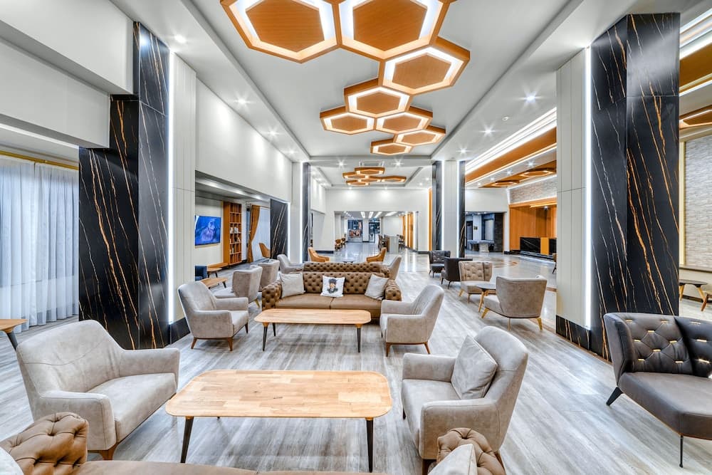 Kahya Hotel
