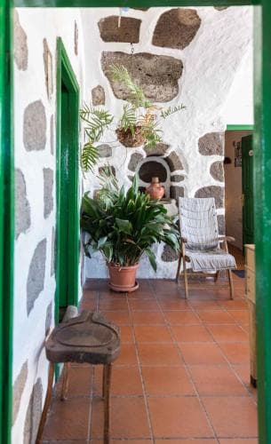 Casa Cueva El Caidero