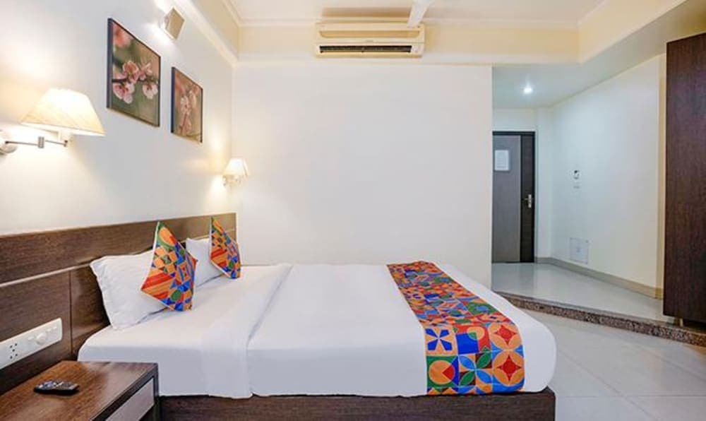 Fabhotel Chandan Residency