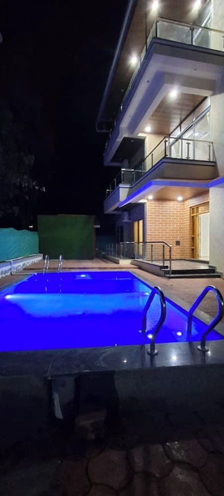 Assort Villa