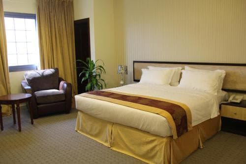 Peninsula Hotel