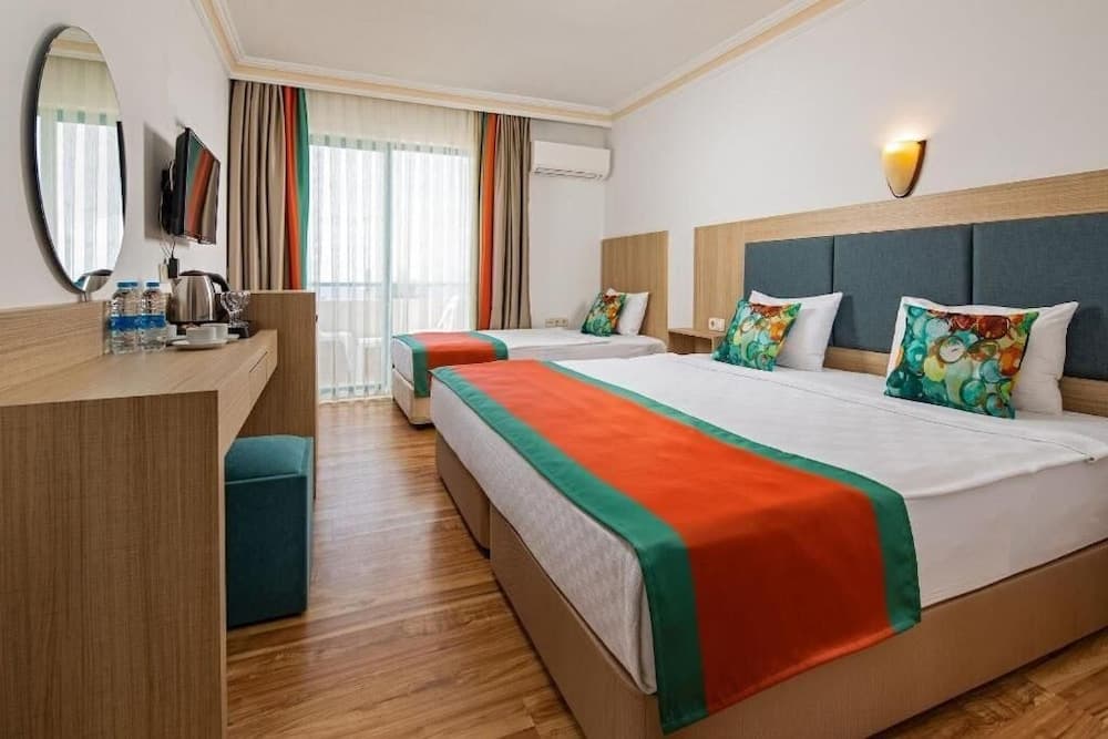 Mirabell Hotel