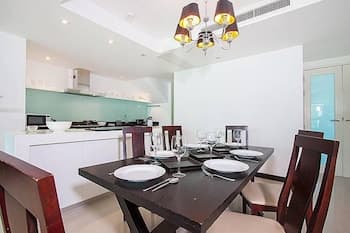 Yu-Phin Villa