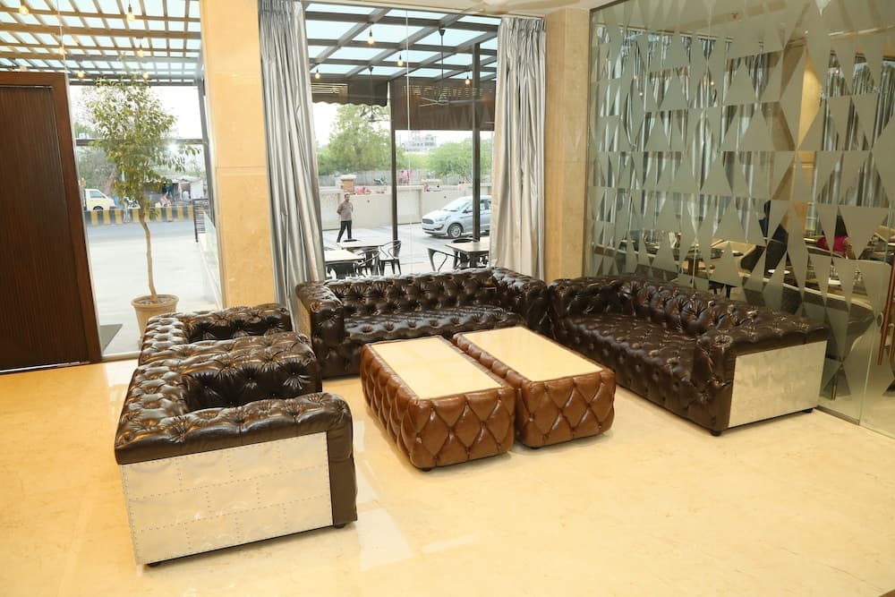 Hotel Ruturaj Regency