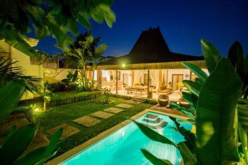 Villa Orked 4 with 12 meter pool