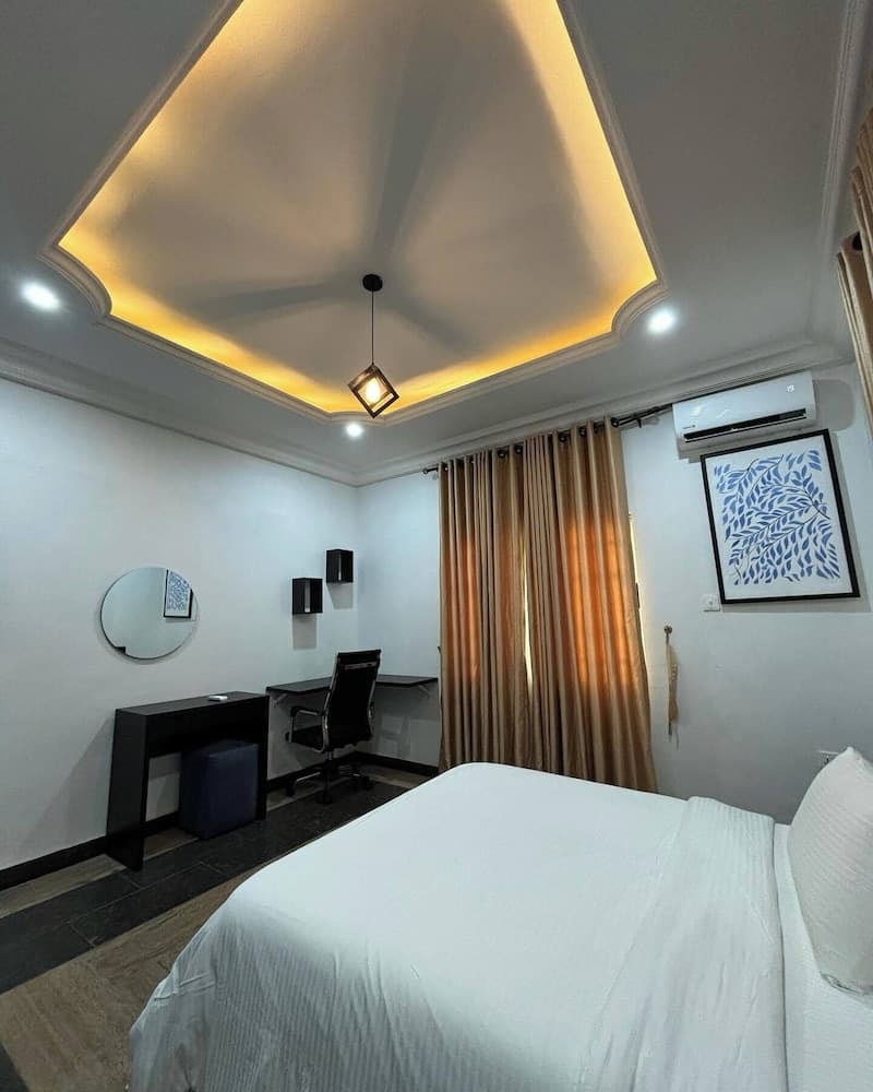 One90 Apartment