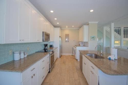 355 Ocean Point Dr