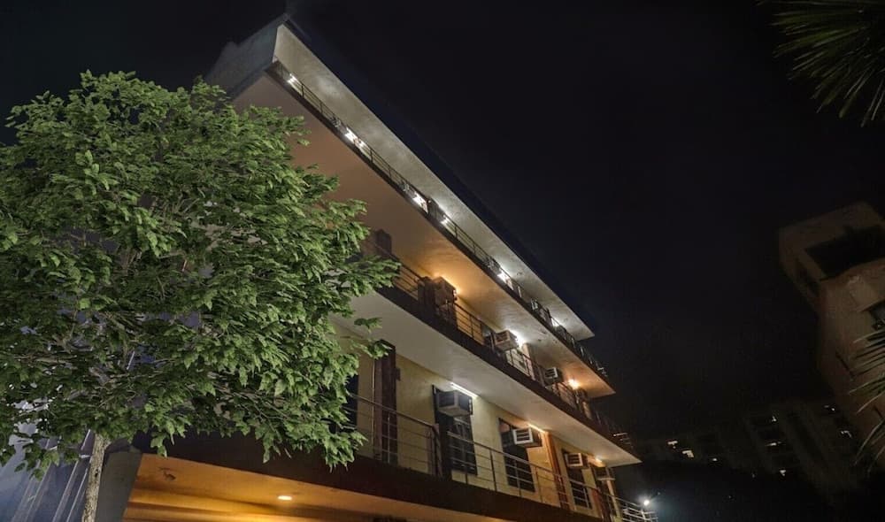 Radha Palace