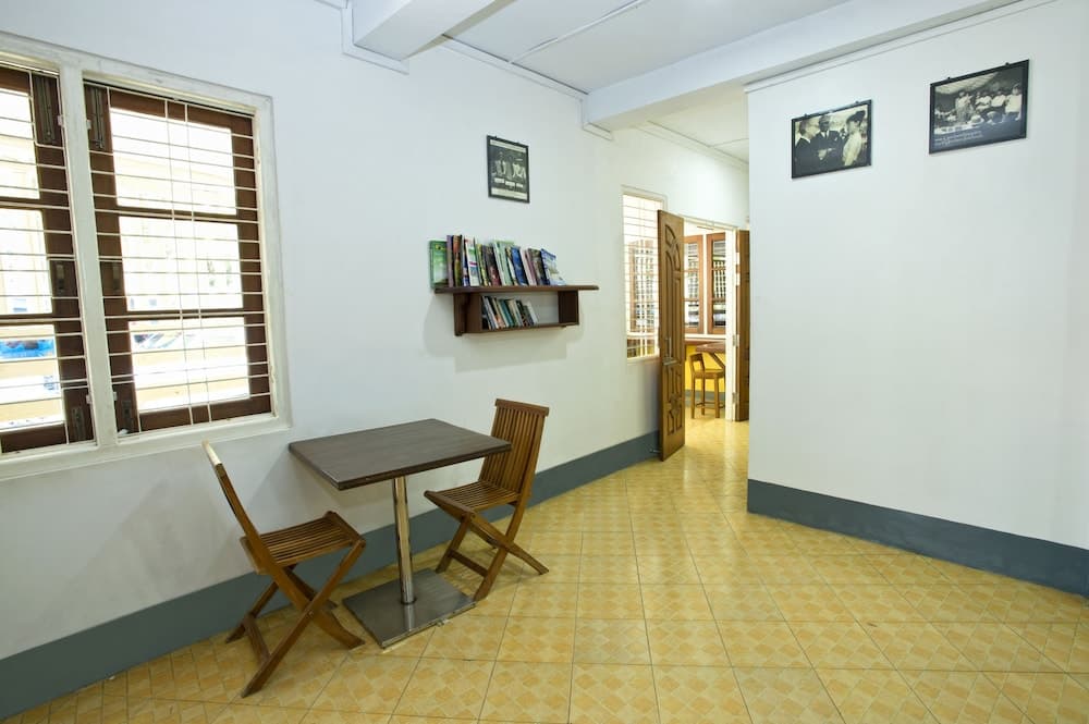 Banyan Hostel