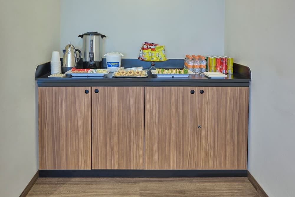 City Express Suites Toluca