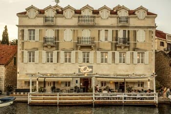 Olife Hotel