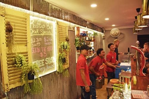 Mad Monkey Hostel Kampot