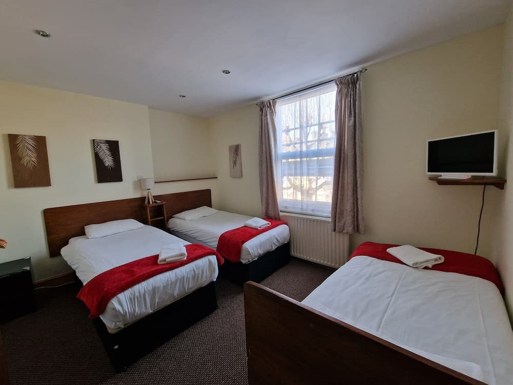 Hotel 65