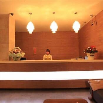 Orange Hotel