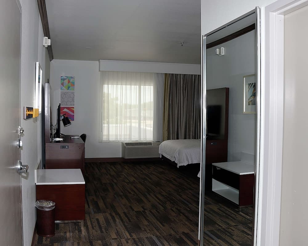Hampton Inn & Suites Stephenville