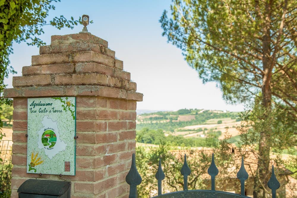 Tra Cielo E Terra