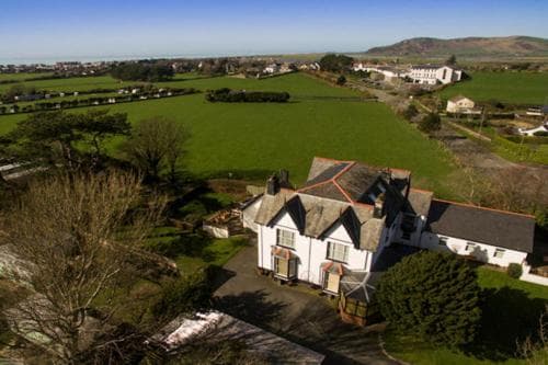 Leahurst Bed & Breakfast