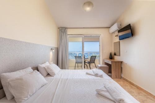 Nefeli Beach Hotel