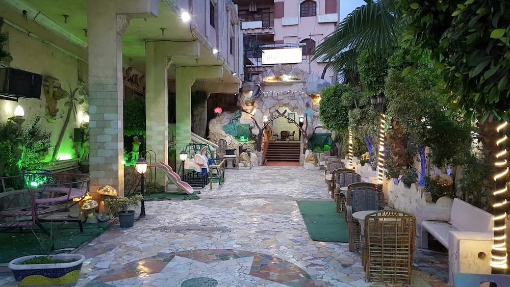 High Way Hotel