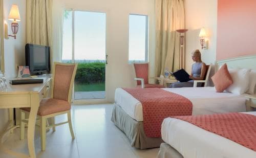 Concorde El Salam Front Hotel