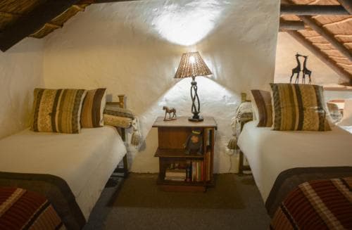 Old Thatch Lodge