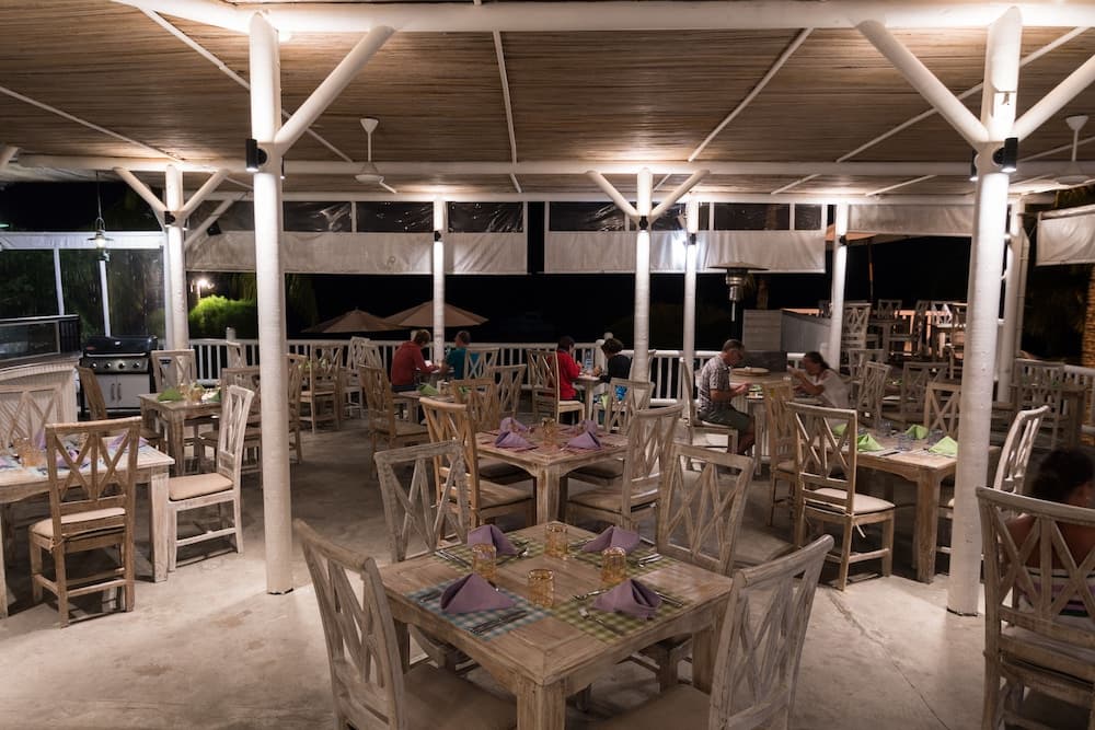 Hibiscus Beach Resort & Spa