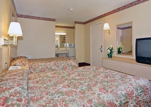 Crossroads Inn