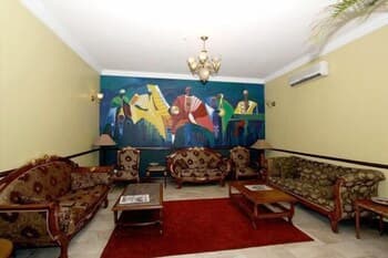 Highgate Hotel