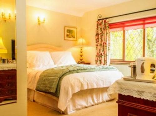 Tudor Place B&B
