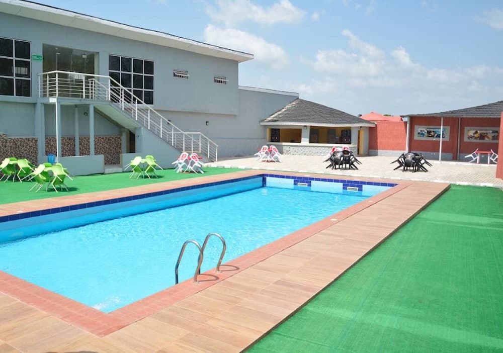Mitros Residences