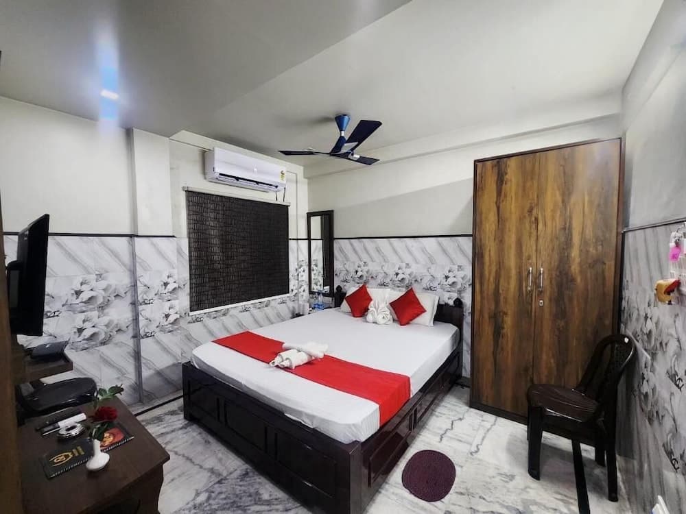 Anandaloke Residency