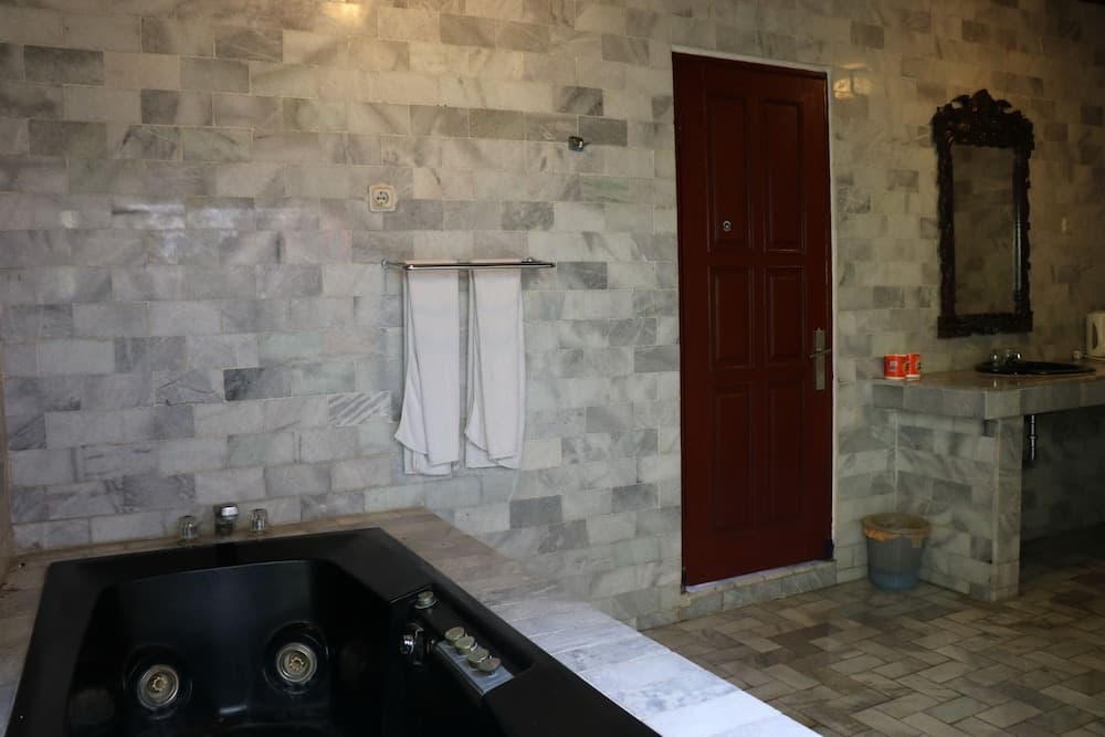 Puri Bunga Cottages