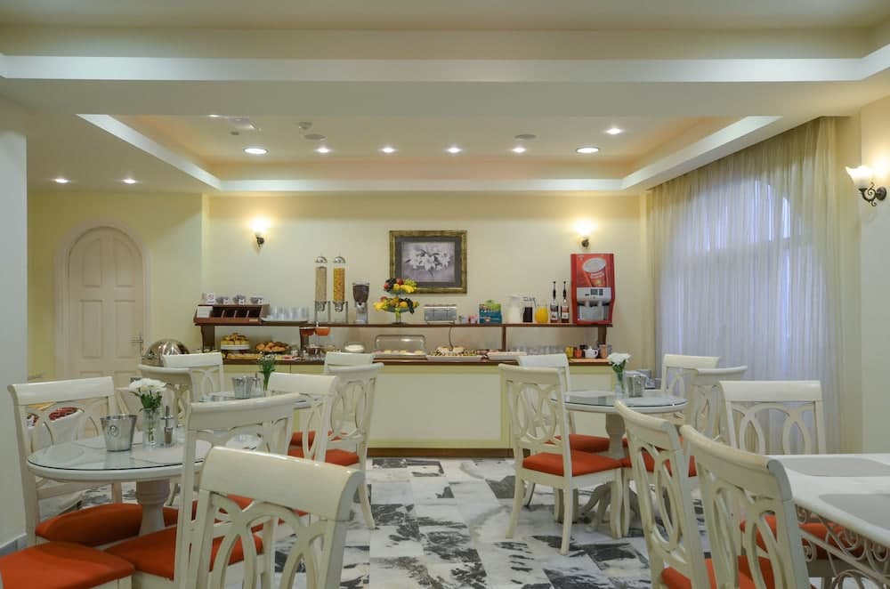 Kymata Hotel